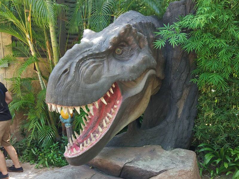 新加坡“回到恐龙时代”仿真恐龙园展览